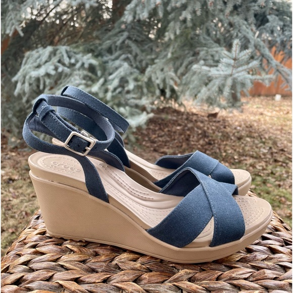 CROCS Shoes New Crocs Womens Leigh Ii Ankle Strap Platform Wedge